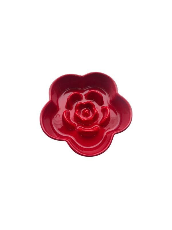 e8e6d6bc85bfb312f879b95686768c2a Keramische slowfeeder bloem Rood (hond tot 30 kilo)